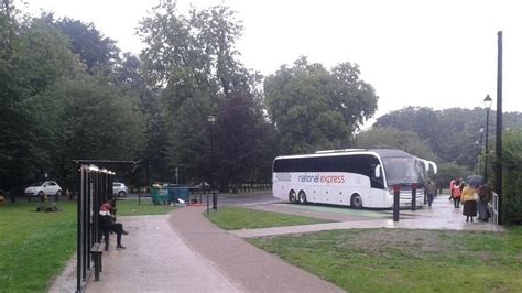 national express stops in cardiff.